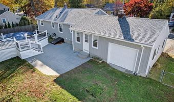 140 Promenade St, Barrington, RI 02806