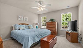8 Hillswick Dr, Bella Vista, AR 72715