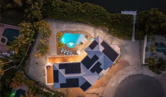 313 HAMMOCK Cir, Anna Maria, FL 34216