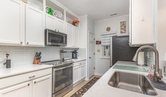 200 Storemont Way, Apex, NC 27539