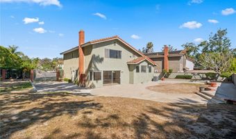 6890 E Georgetown Cir, Anaheim, CA 92807