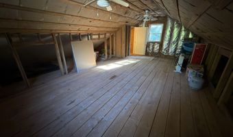 14 Wards Hill Rd, Baldwin, ME 04091
