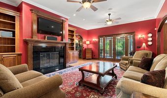 584 Southgate Dr, Camden, SC 29020