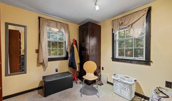 47 Dock Rd, Belmont, NH 03220