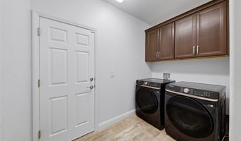 5301 Fairbranch Ln, Las Vegas, NV 89135