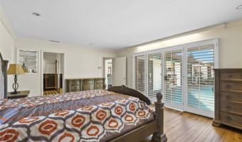 1127 W Foothill Blvd, Arcadia, CA 91006