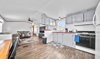 170 Spruce Ridge Dr, Ashville, OH 43103