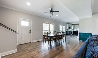 136 Montfair Dr, Amherst, VA 24521