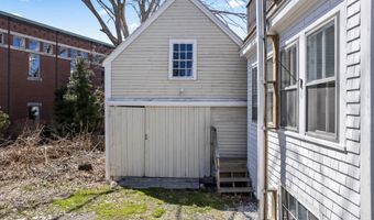 75 Elm St, Damariscotta, ME 04543