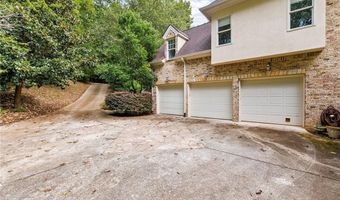 221 Allmond Ln, Alpharetta, GA 30004