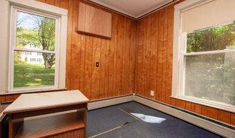 1743 US Route 5 S, Barnet, VT 05821