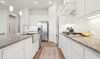 148 Kingfisher Ln, Aledo, TX 76008