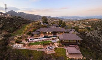20877 Wild Willow Hollow Rd, Escondido, CA 92029