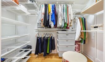 5904 MOUNT EAGLE Dr 108B, Alexandria, VA 22303