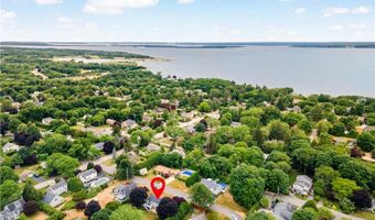28 Eveready Ave, Bristol, RI 02809