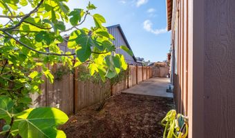 505 Montclair Dr NE, Albany, OR 97322