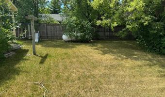1002 Main St, Bottineau, ND 58318