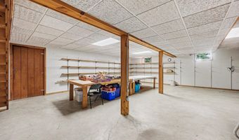 5688 W Waters Rd, Ann Arbor, MI 48103