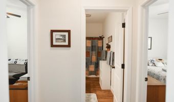 235 S Fork Dr, Baxley, GA 31513