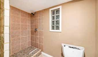 1810 Ashland Ave, Columbus, OH 43212
