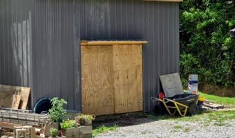 377 Gravy Branch Rd, Artemus, KY 40903