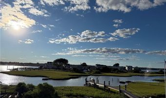 26 Conch Rd, Narragansett, RI 02882