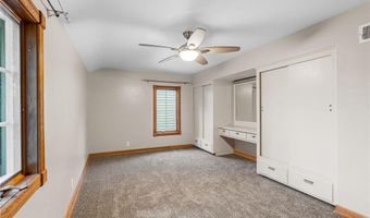 1218 4th Ave SE, Austin, MN 55912