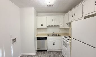 460 Rustwood Dr, Athens, GA 30606