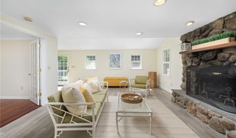 58 Dolphin Ave, Jamestown, RI 02835