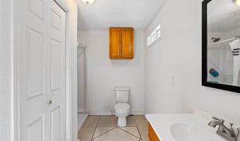 1033 E 4th St, Alice, TX 78332