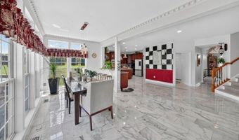 3 Surrey Way, Alexandria Twp., NJ 08867