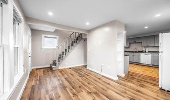 233 Palm St, Bangor, ME 04401