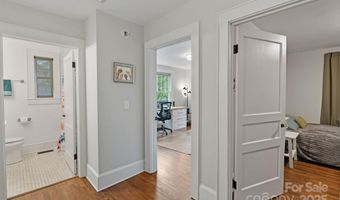 1933 Thurmond Pl, Charlotte, NC 28205