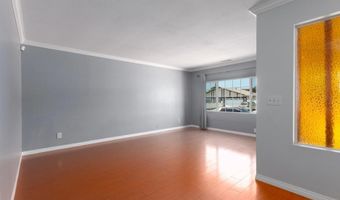 7495 San Vicente St, San Diego, CA 92114