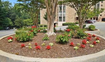 5904 MOUNT EAGLE Dr 108B, Alexandria, VA 22303