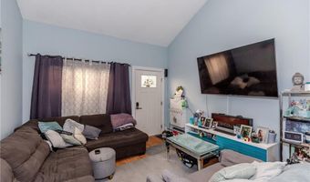 28 Dante Ave, Johnston, RI 02919