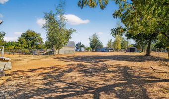 17201 Flowers Ln, Anderson, CA 96007