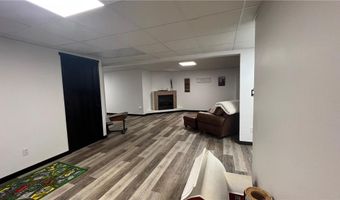 405 Sun Cir, Avon, MN 56310