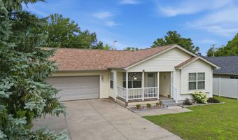 1012 Bartlett Ave, Altoona, WI 54720