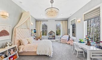 1905 White Tree Trl, Arden, NC 28704