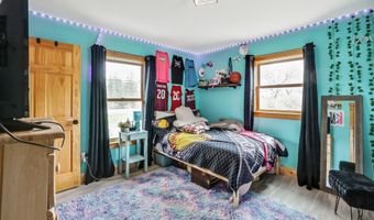 4652 Burke Hollow Rd, Burke, VT 05871