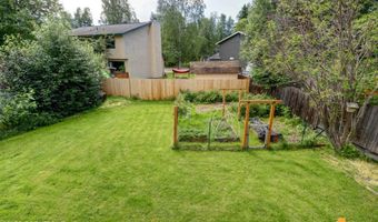 7210 Dawn Dr, Anchorage, AK 99502