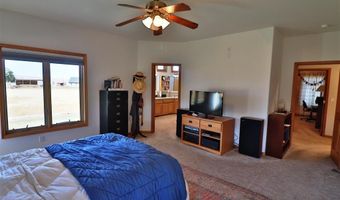 6 Chondell Dr, Cody, WY 82414