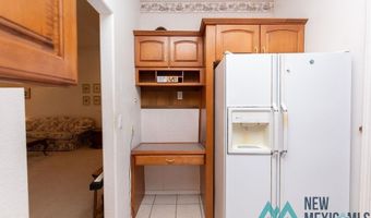 916 Fountain Dr, Carlsbad, NM 88220