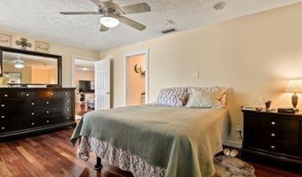744 FLAMINGO Dr, Apollo Beach, FL 33572