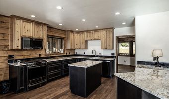 106 Mountain Shadows Rd, Ruidoso, NM 88345