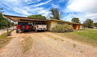 1408 Westover Dr, Anson, TX 79501