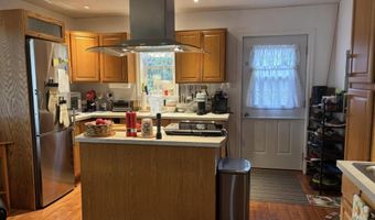 107 Pinewood Dr, Altona, NY 12910