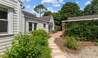 145 Bay Ave, Apalachicola, FL 32320