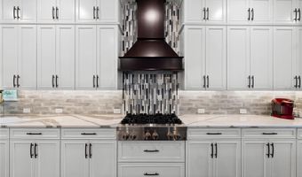 7109 ESTERO Ct, Apollo Beach, FL 33572